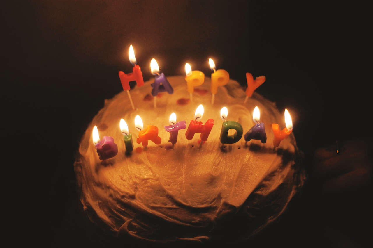 誕生日のイメージ画像